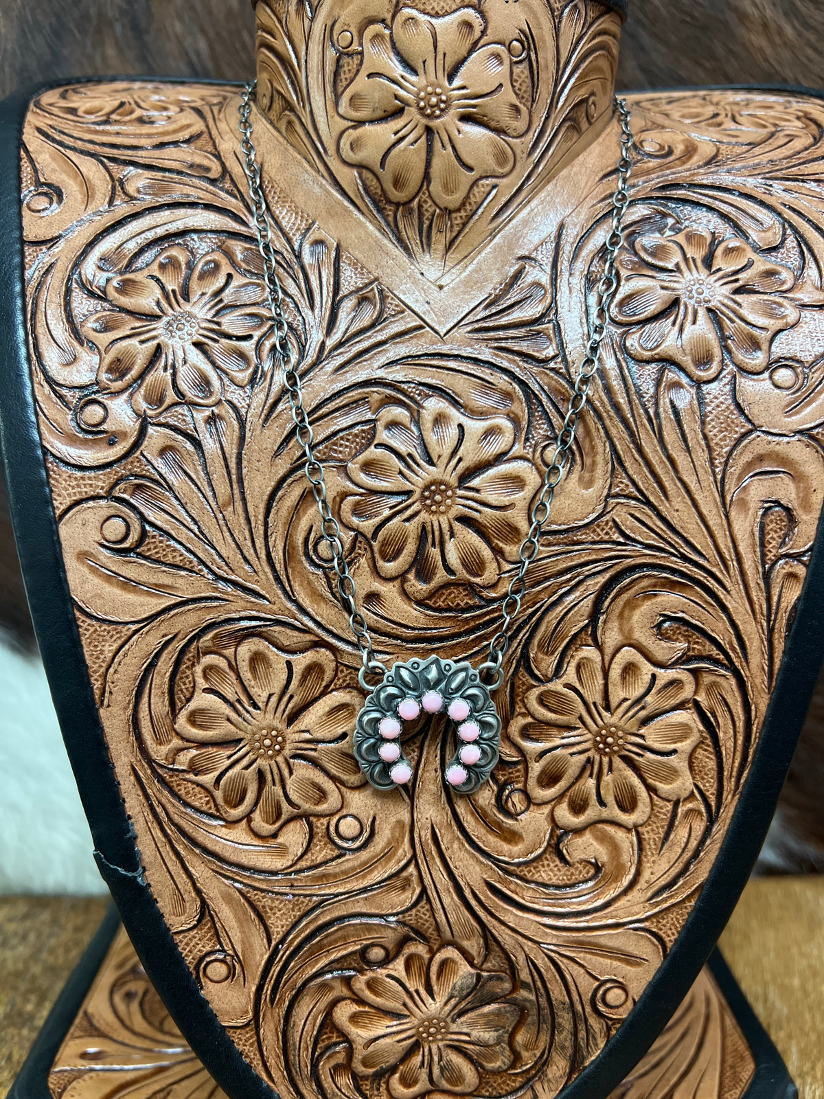 Naja Necklace-P