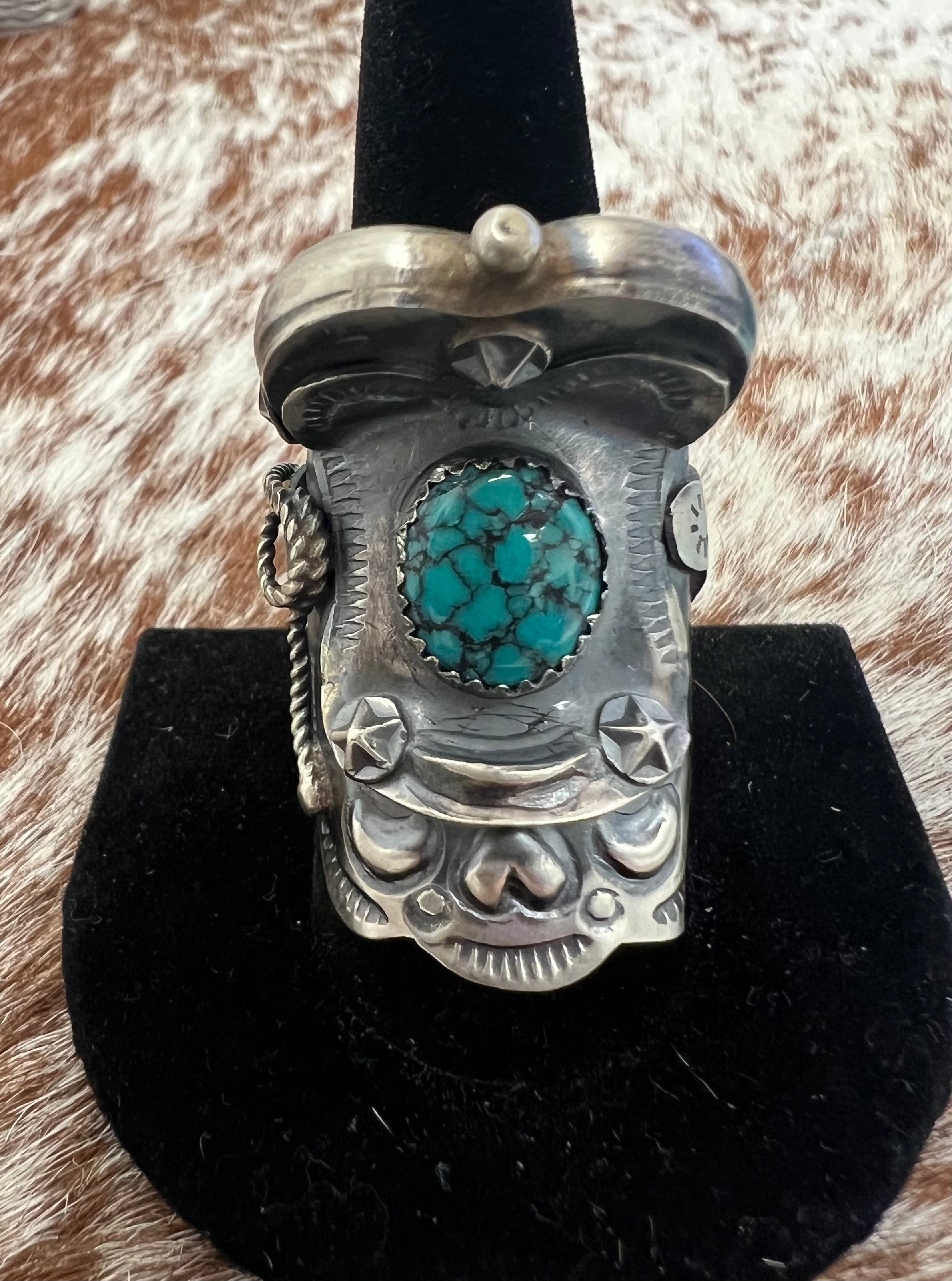Saddle Ring-A