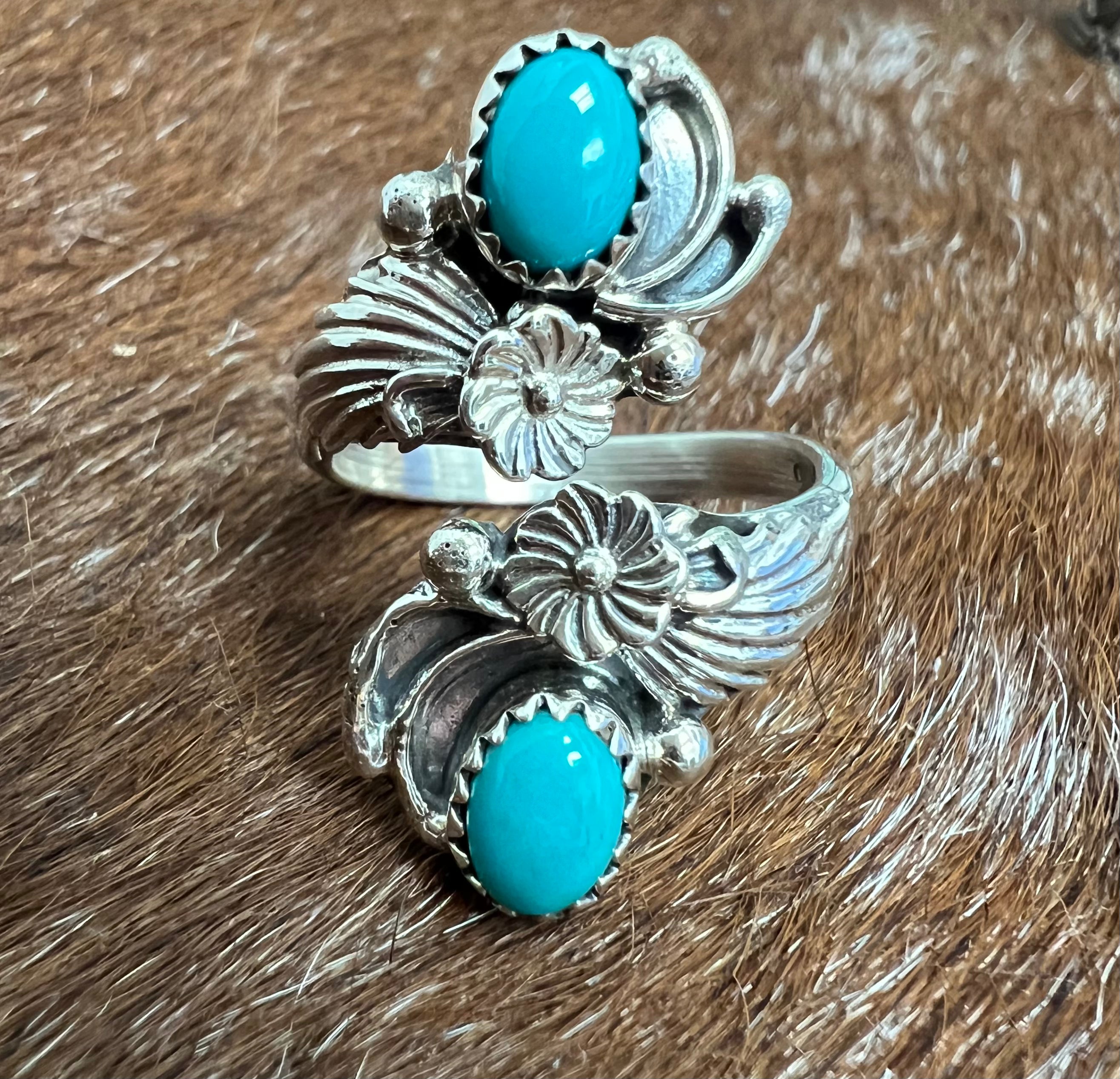 Feather Ring-B