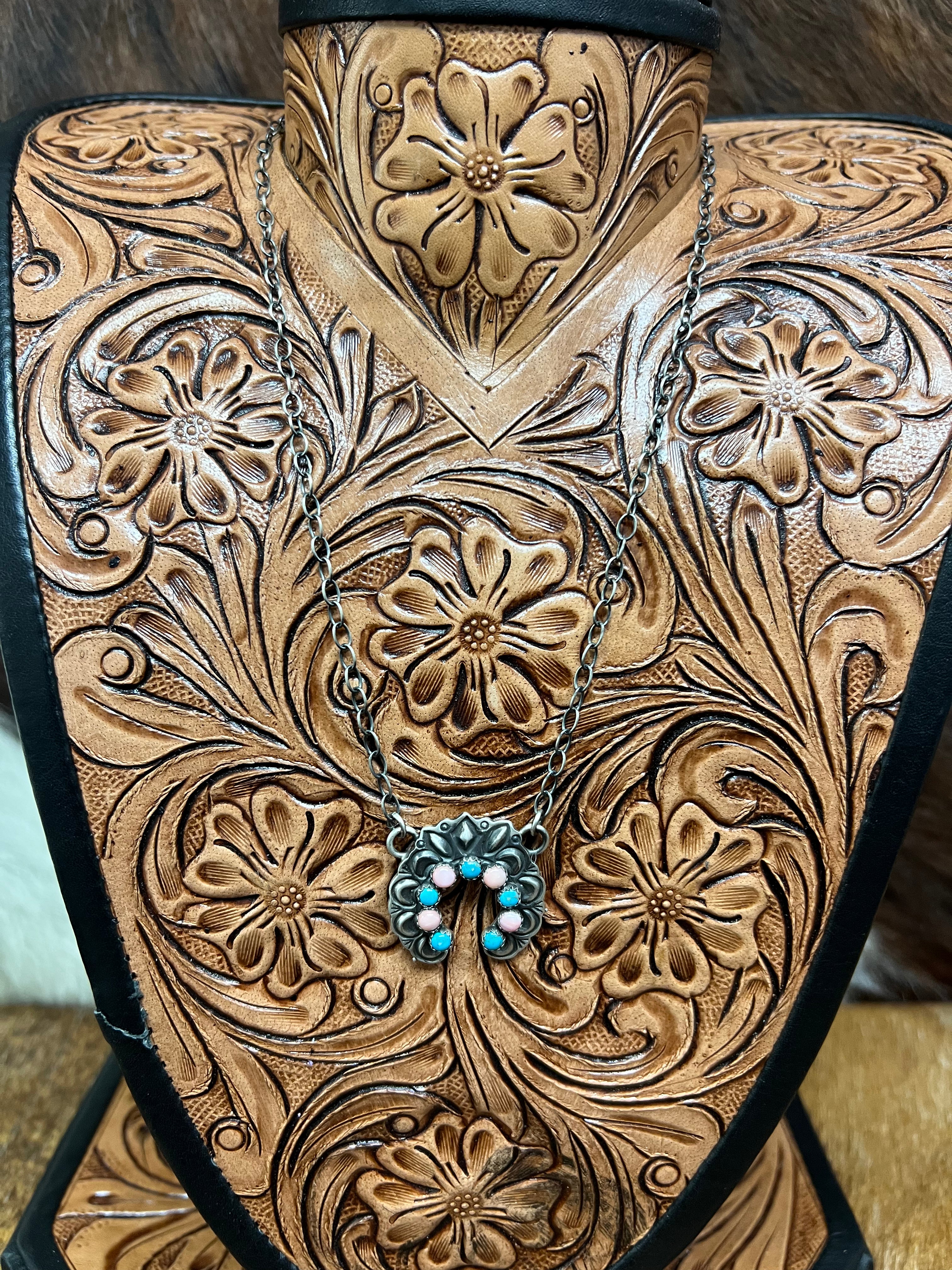 Naja Necklace-M