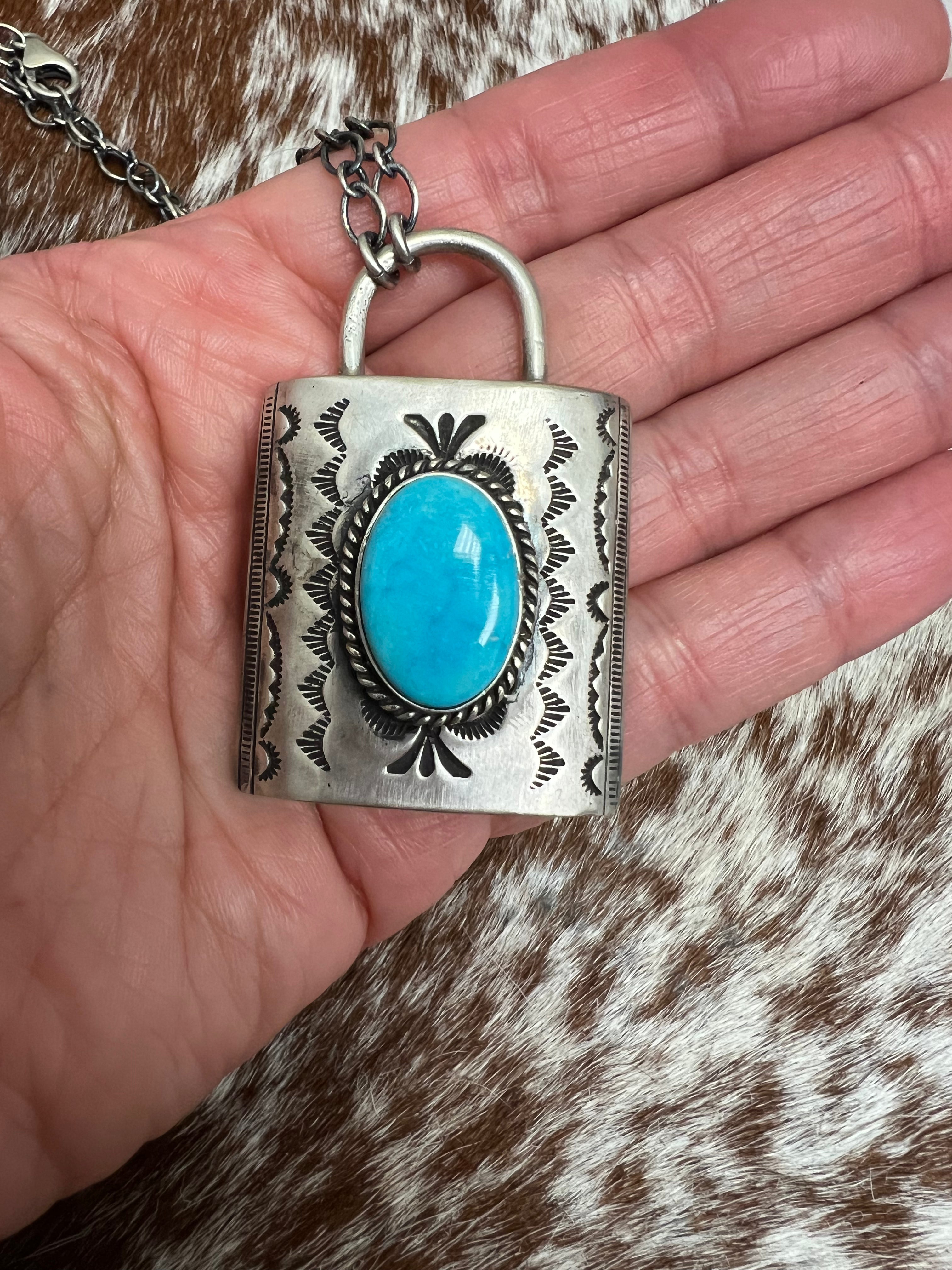 Locket Neckace