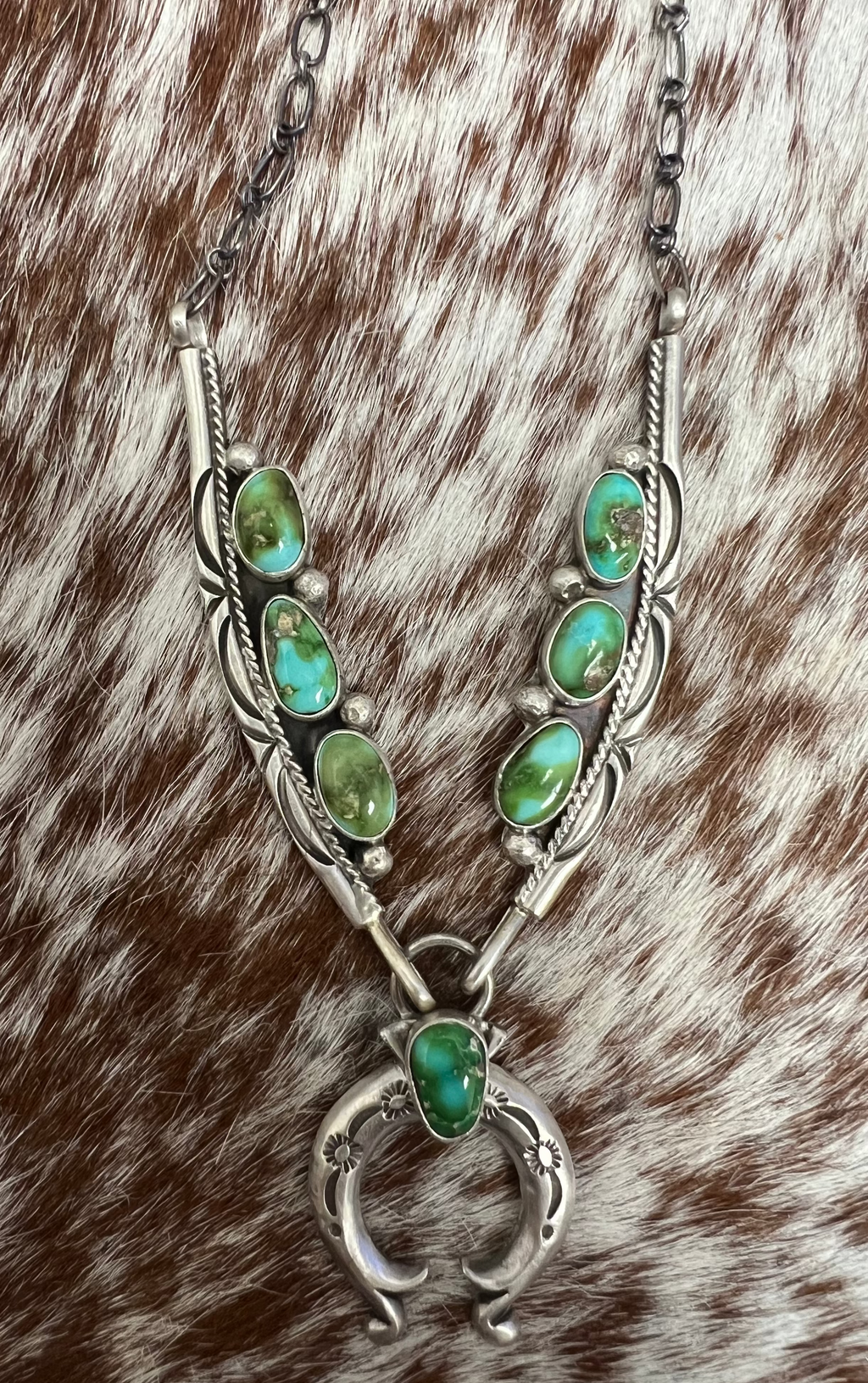 Naja Necklace
