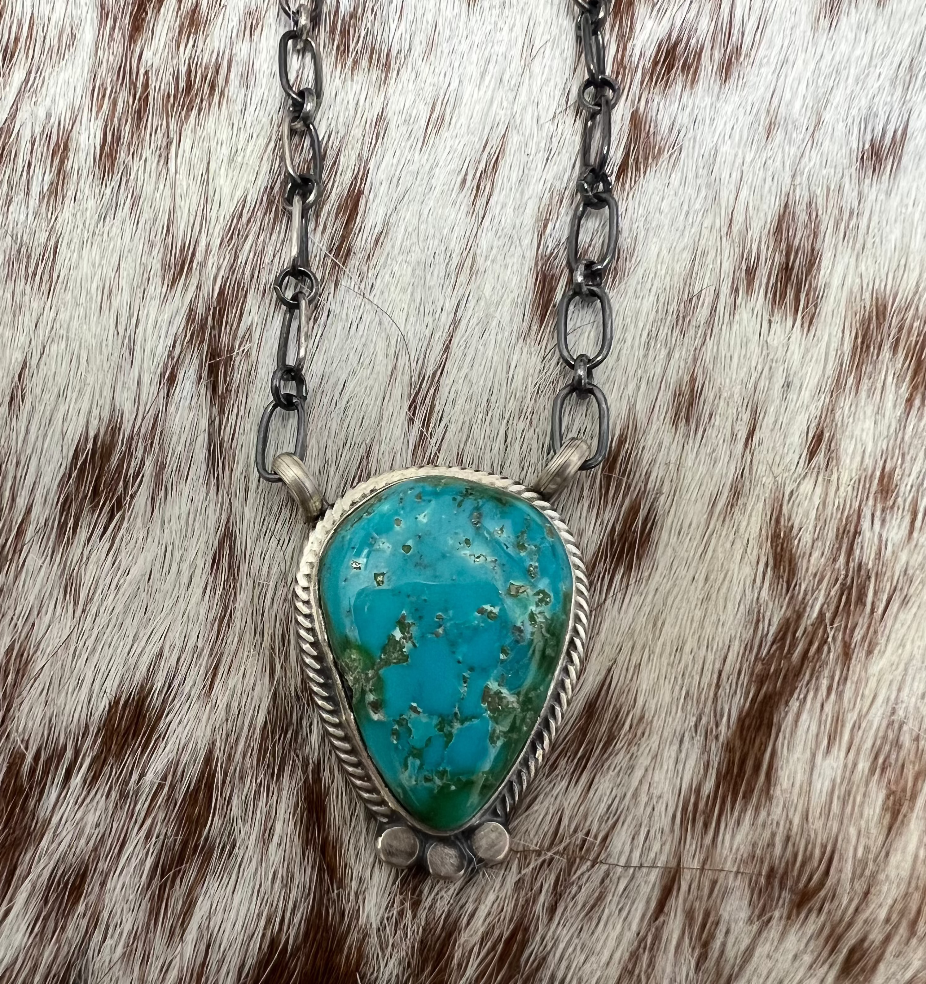 Bar Necklace-T